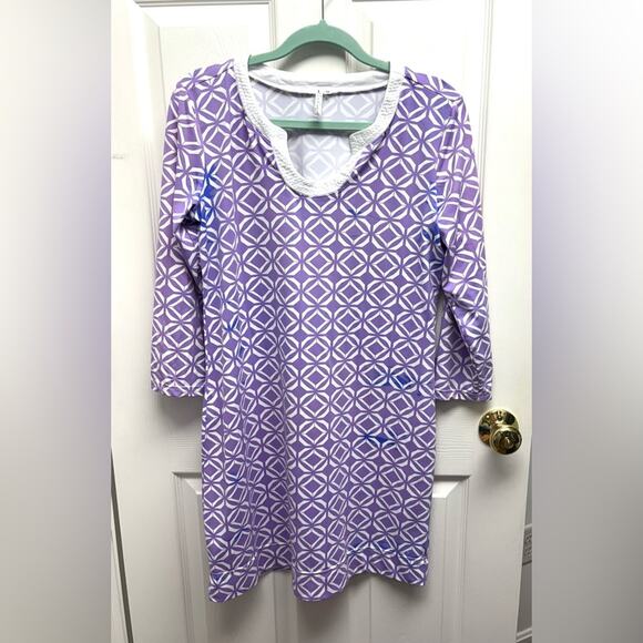 Lulu-B Dresses & Skirts - Lulu-B Purple and White Midi Dress with Scoop Neck